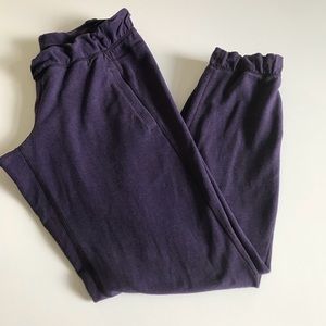 Lululemon Purple Cotton Cuffed Joggers Capri sz 8